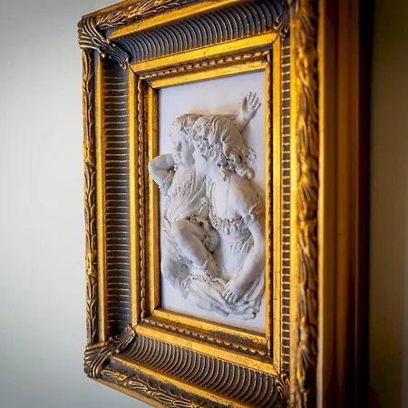 Tatil Evi Pass The Keys Stunning 4 Bed Barn Conversion Hot Tub *