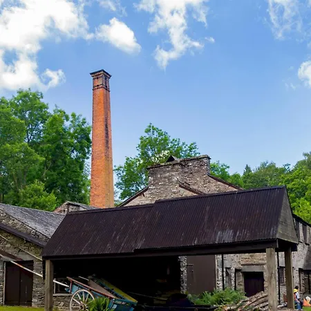 Pass The Keys Stunning 4 Bed Barn Conversion Hot Tub *